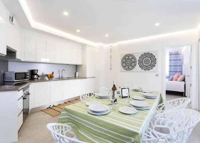 Ocean Garden Penthouse 1002 * Адехе