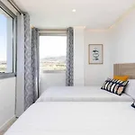 Ocean Garden Penthouse 1002 Адехе